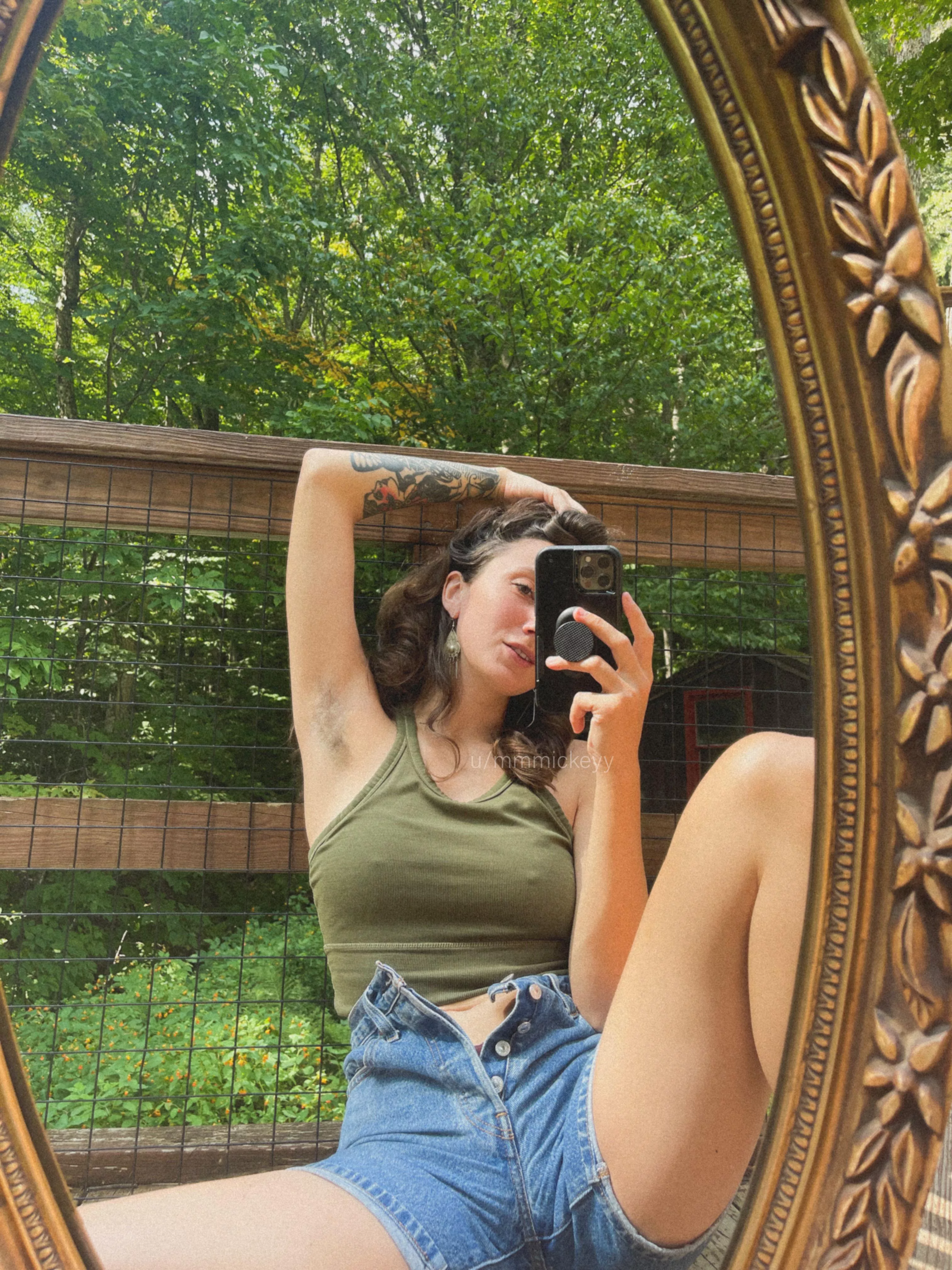 zoom in for armpit fuzziness posted by mmmickeyy