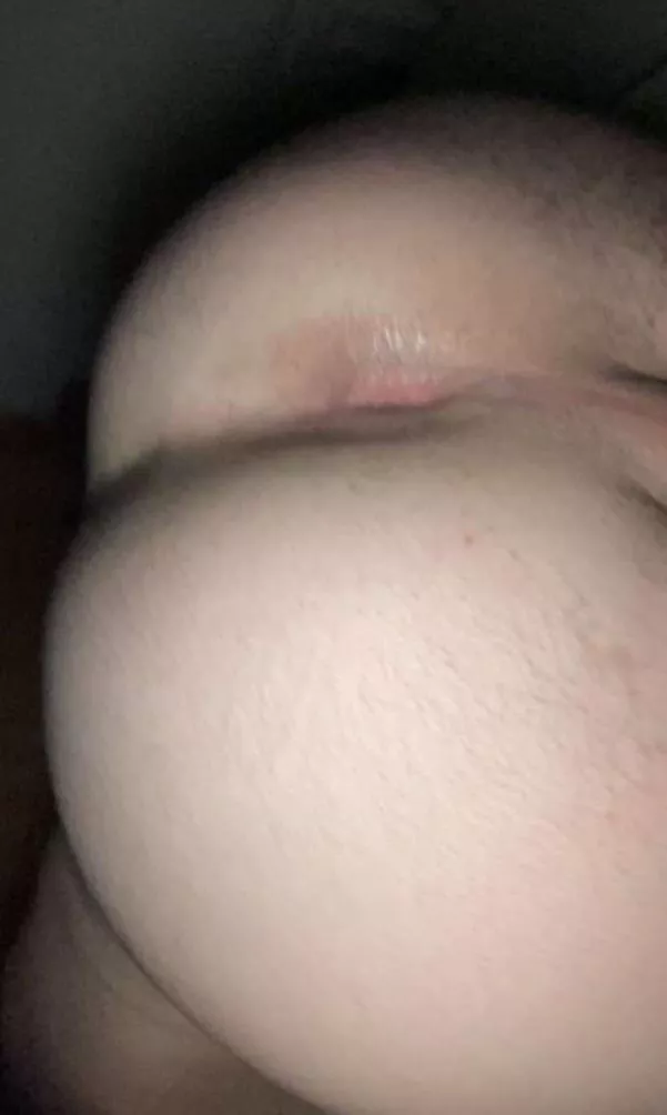 19 Lost a wager and have to obey anyone that DMs me with a command @mstr_small posted by Flimsy-Taste-1474