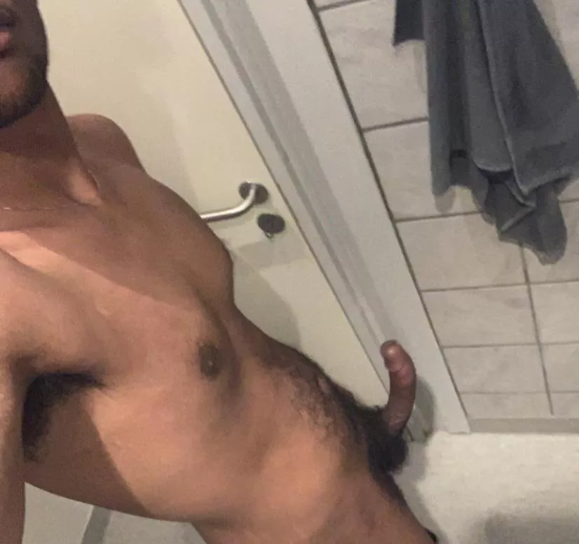 23 bi top for younger bttm @jman44420 posted by organiclad