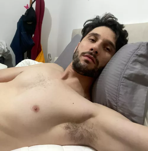 28 hmu hungbr2024 by Spirited-Lifeguard52