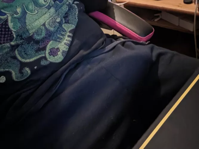 Anyone wanna come play? ;) by Left_Animator_9790