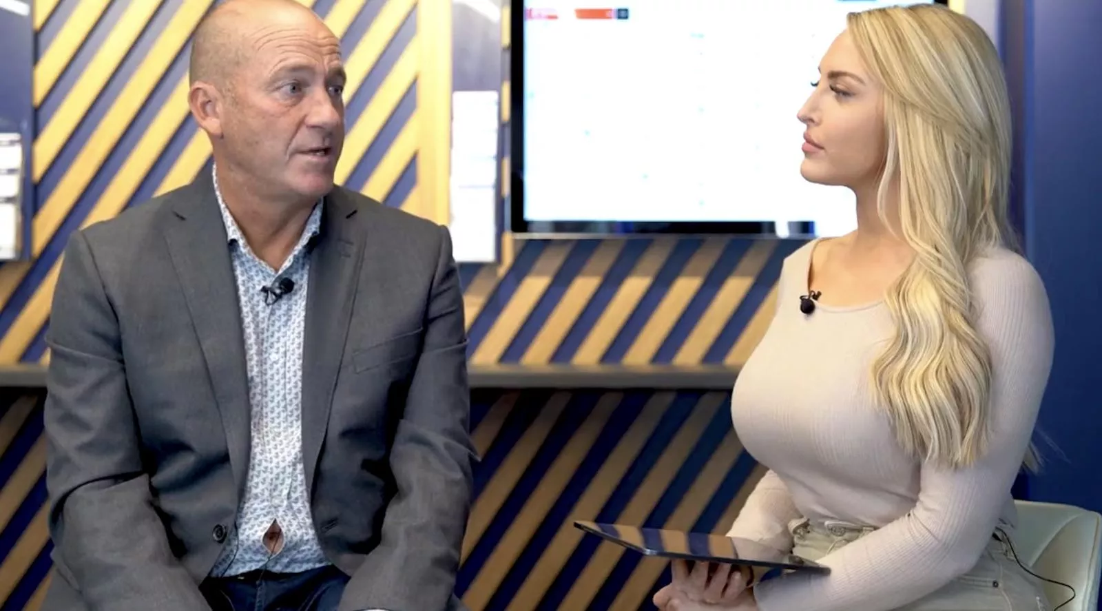 Bro is trying his best not to look posted by jdevo91