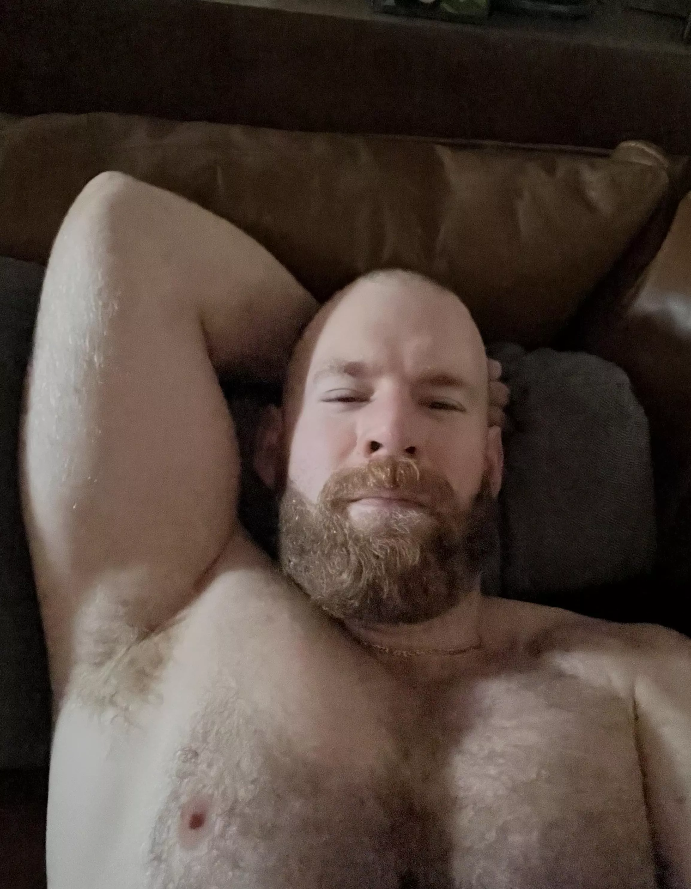 Chillin posted by cornfed405