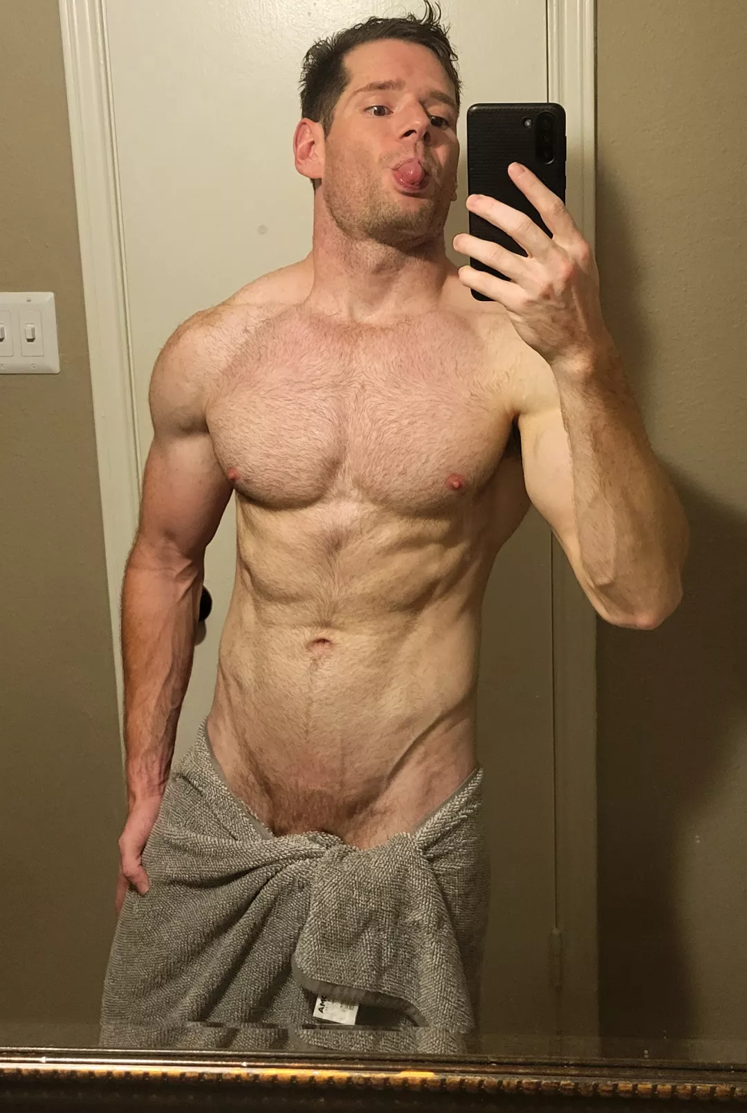 Clingy is my love language posted by Owellz21