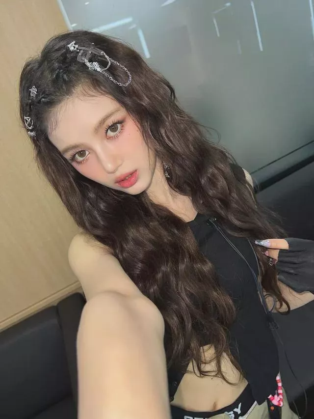 Danielle Marsh posted by PhysicalFig1381