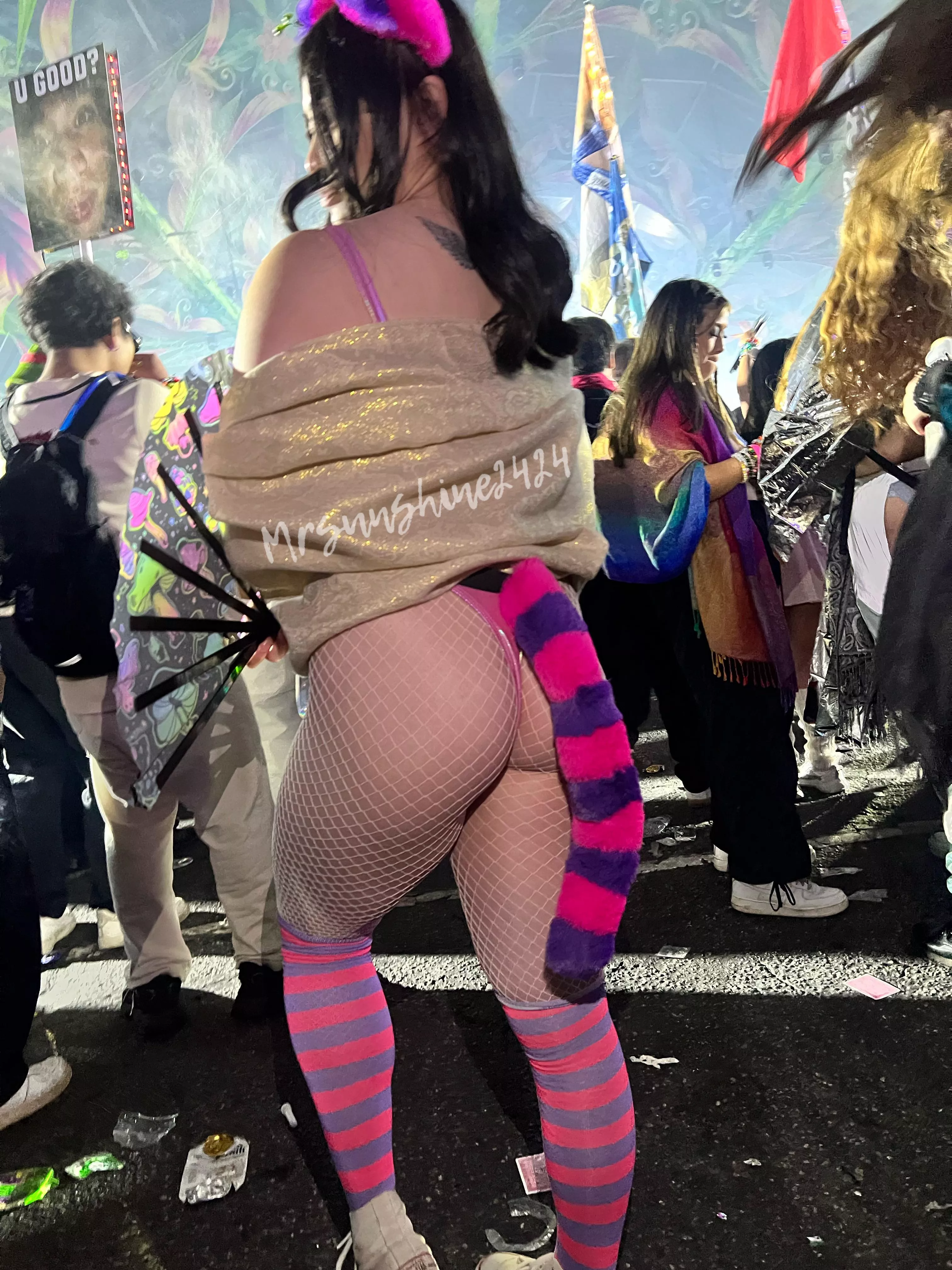 Day 1 beyond wonderland last night 🥰 who is ready for day 2?!  posted by Mrsunshine2424