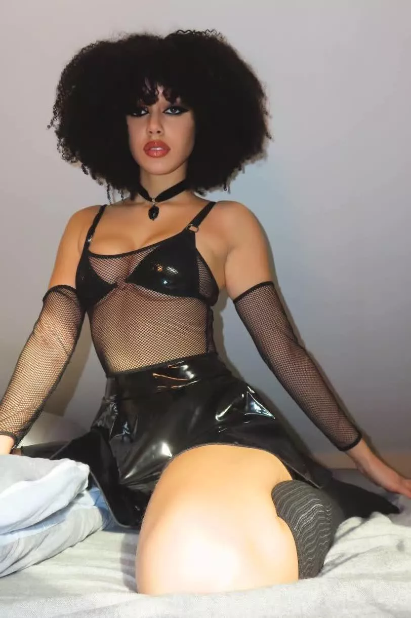 Do I ignite something in you? posted by Samiraxoxodarky