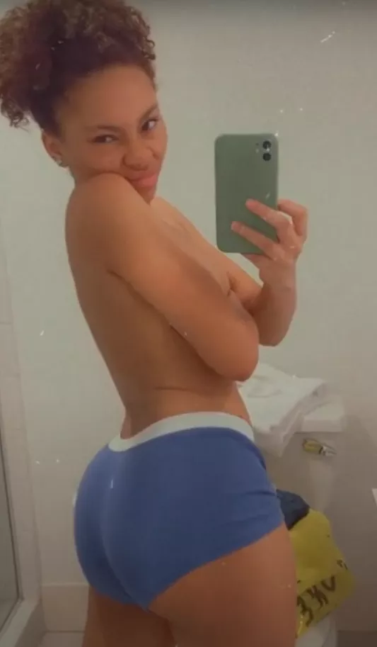 eat me out posted by loudfortakeg13