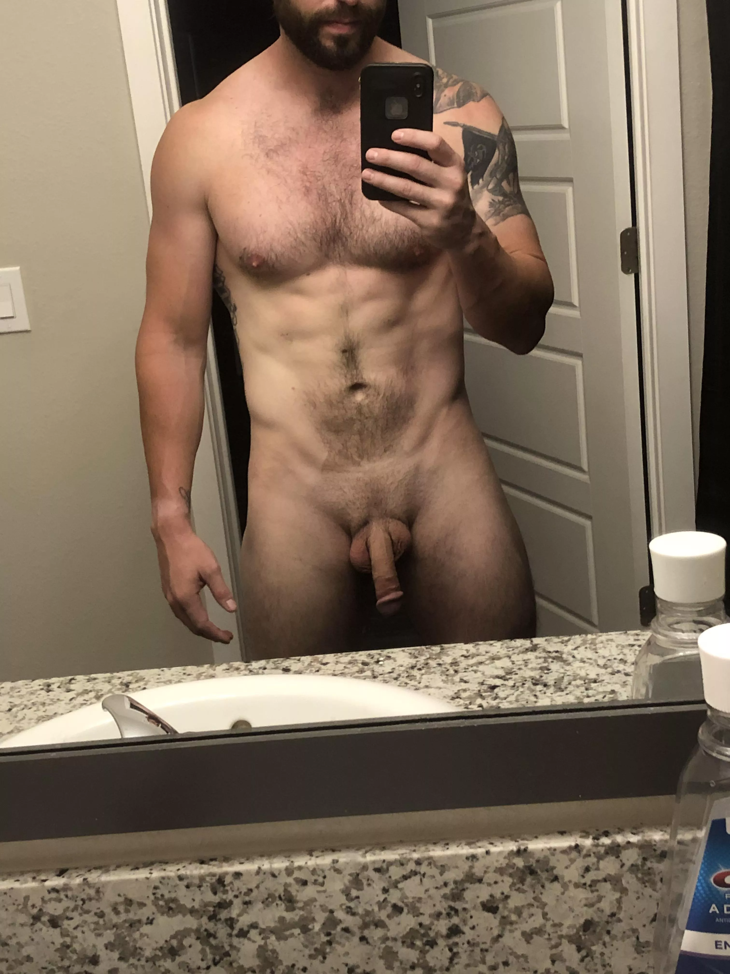 Hi there  posted by Bored_dragon18