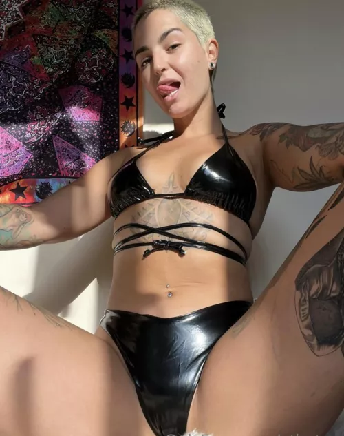 How goods that lighting  by Georgieweare97