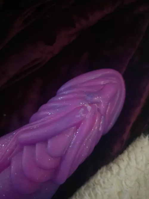 I seduced the big bad dragon  by ADarklo