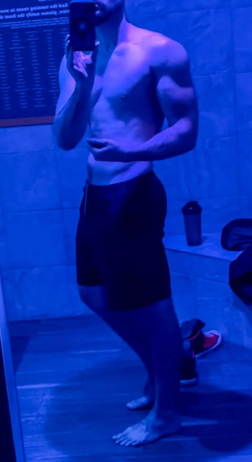 I wish this room had better lighting for my post pump check (M) posted by Koch_69