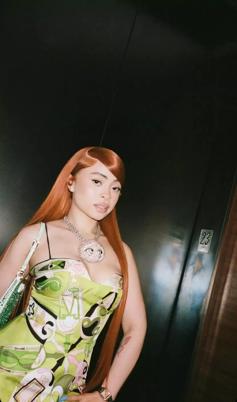 Ice spice via Snapchat story posted by OVOyoungozzy