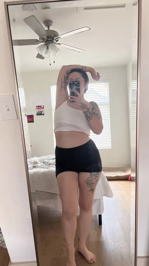 Is being curvy ok with you baby? by bleep_bloop88