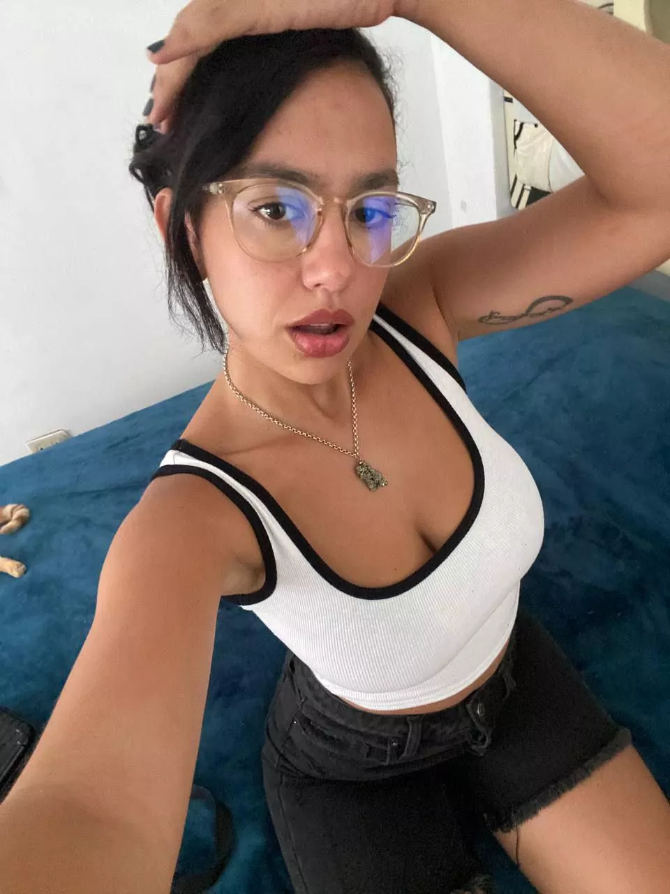 IUTR posted by gabby_stimulus