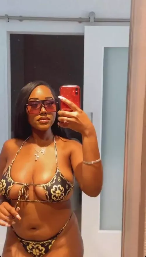 Janell Nicole by InternationalAd7925