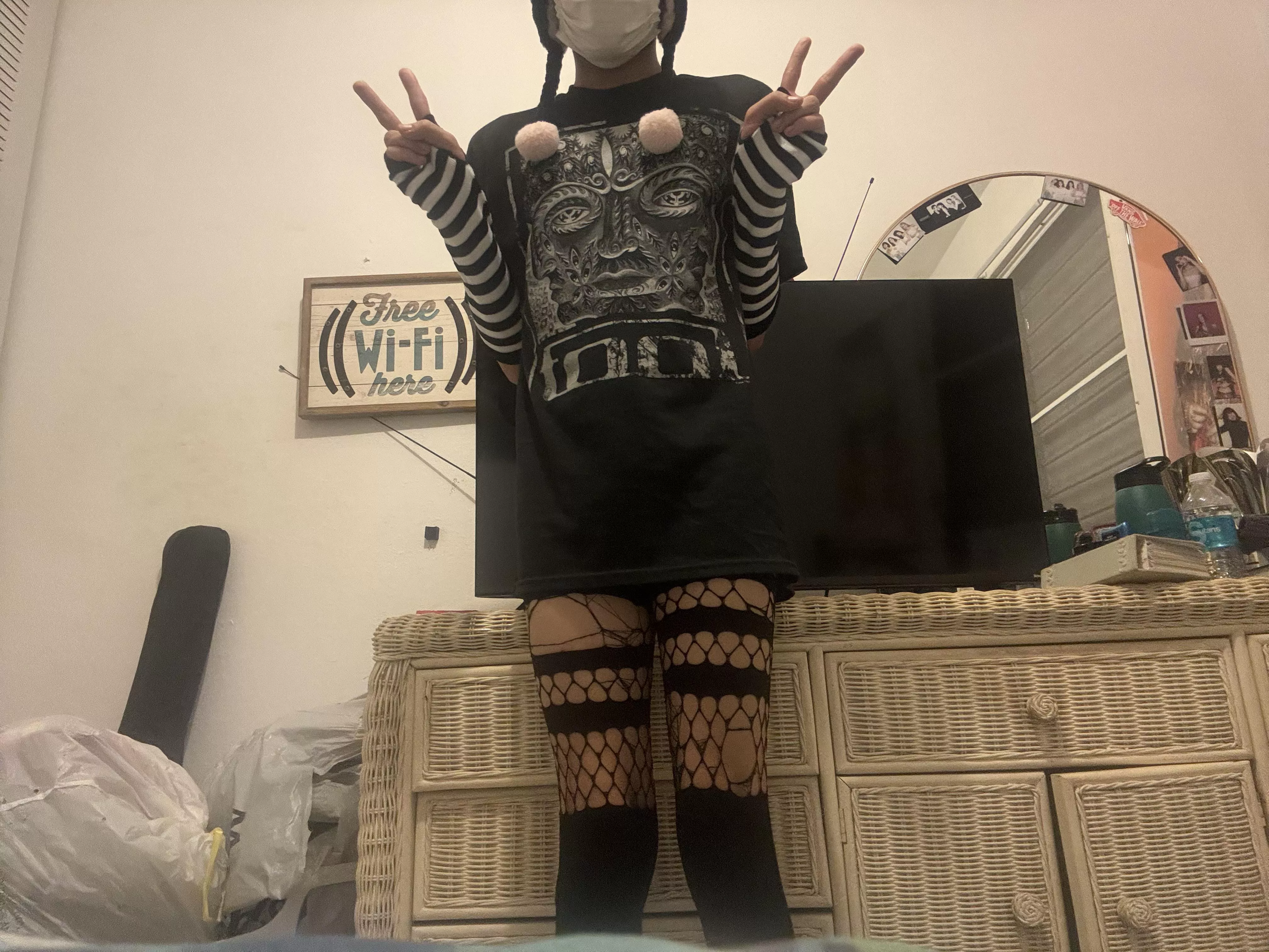 💖kinda full body OwO💖 posted by Perfect_Number_8541