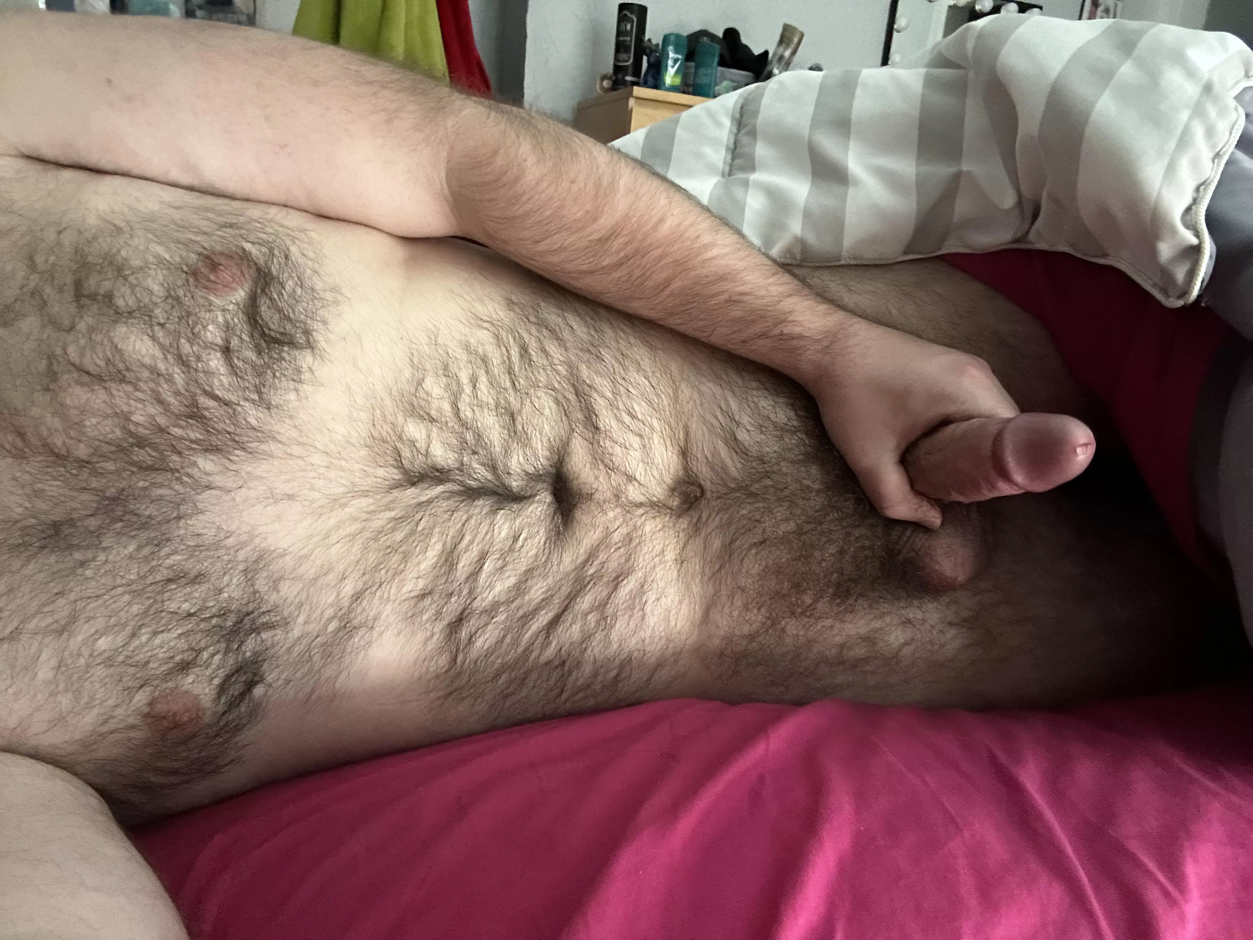 Lazy Sunday posted by bithewaythrowaway33