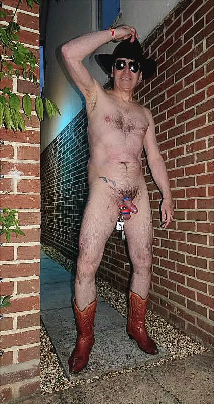 Matt says howdy posted by Mattdw1234