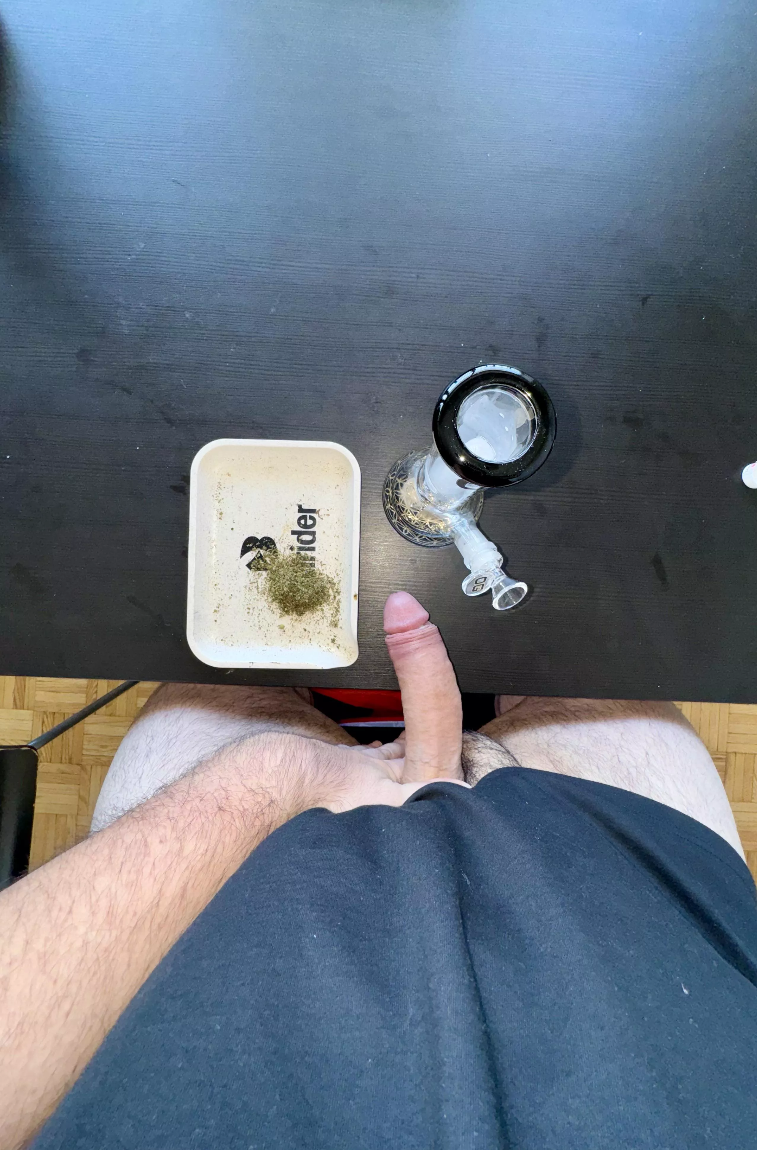 (M)orning wood 😈💨 posted by Motor-Swordfish-8786