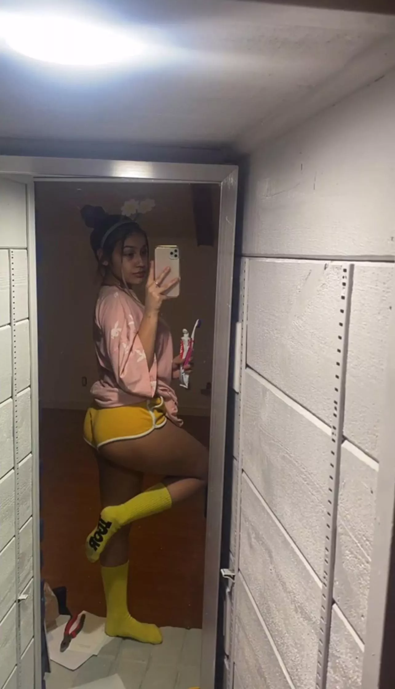 My saturday outfit 🤭 posted by Esmiy