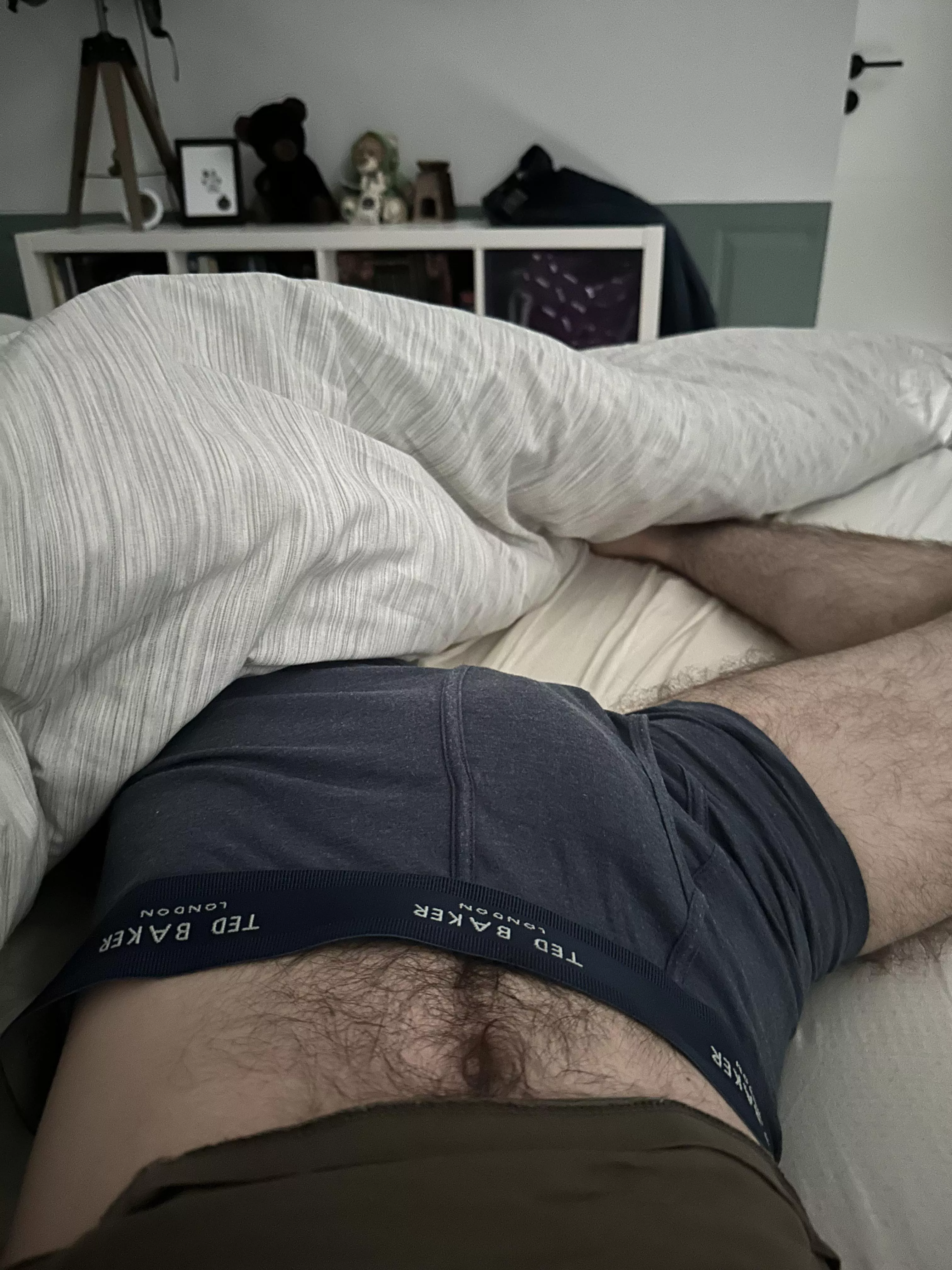 Someone come cuddle with me posted by bennettwo