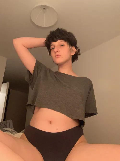 still got lots of nudes from times when i looked like this 😌 by Less_Kaleidoscope265