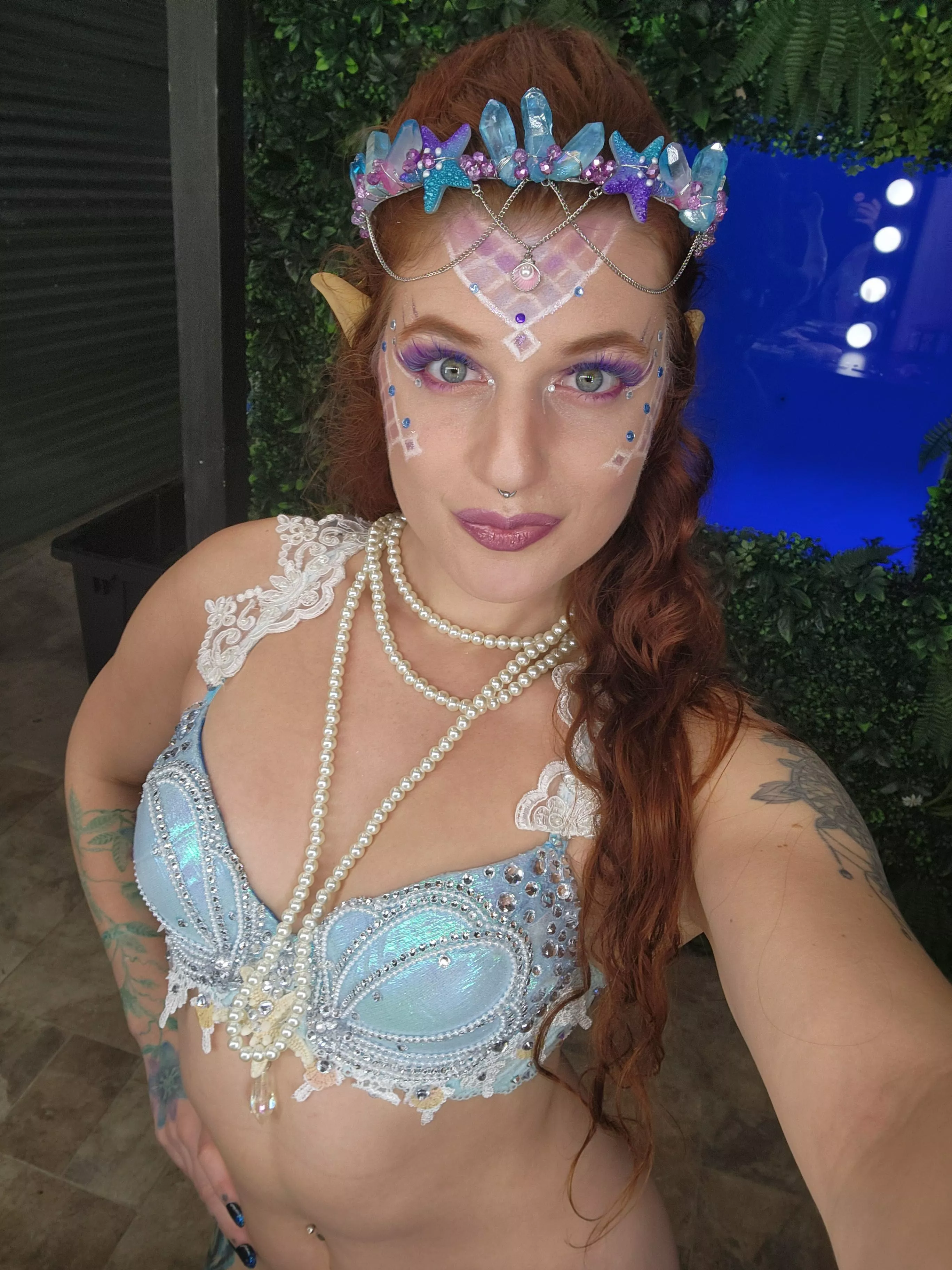 Tattooed mermaid posted by Zelahmonster