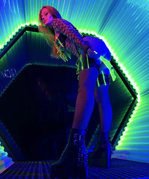 The boots stay on during sex by cherrycreamepie