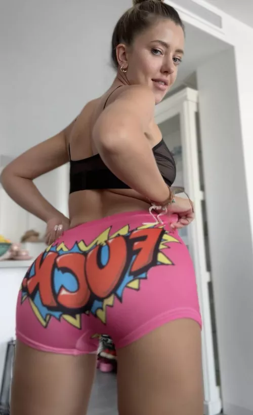 The photo speaks for itself what I need by RoyalSexyLioness