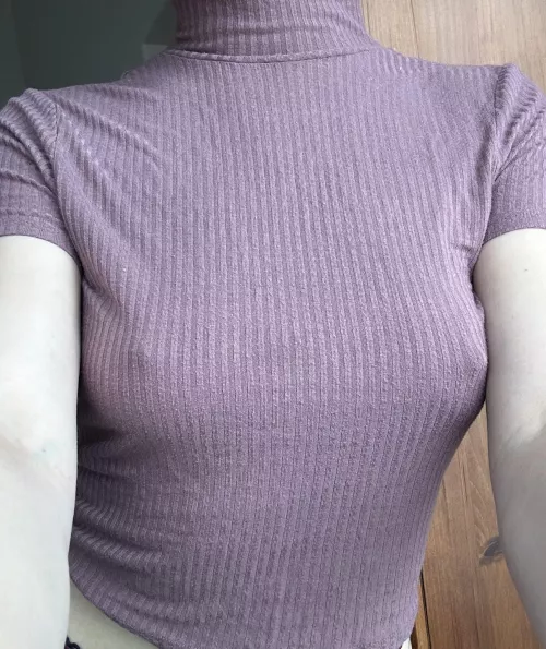 time to turn the AC down 🤭 by xoalienbabe