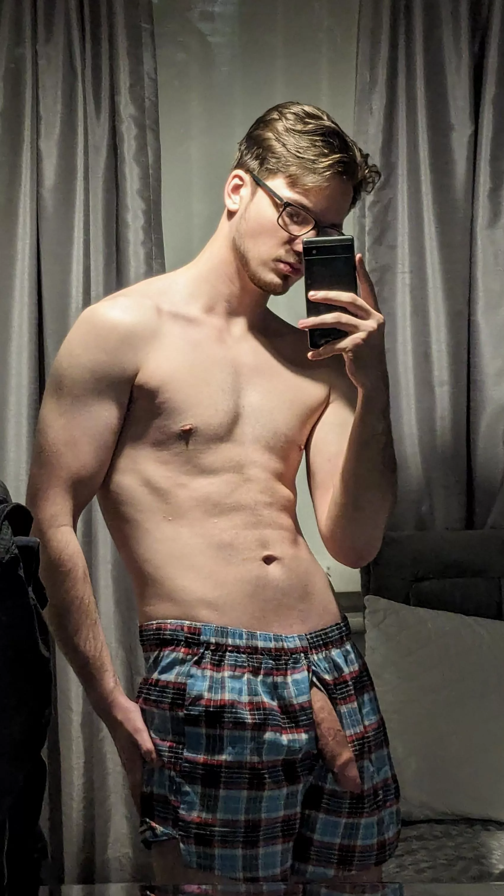 Uncut cock w face posted by BD_Jensons