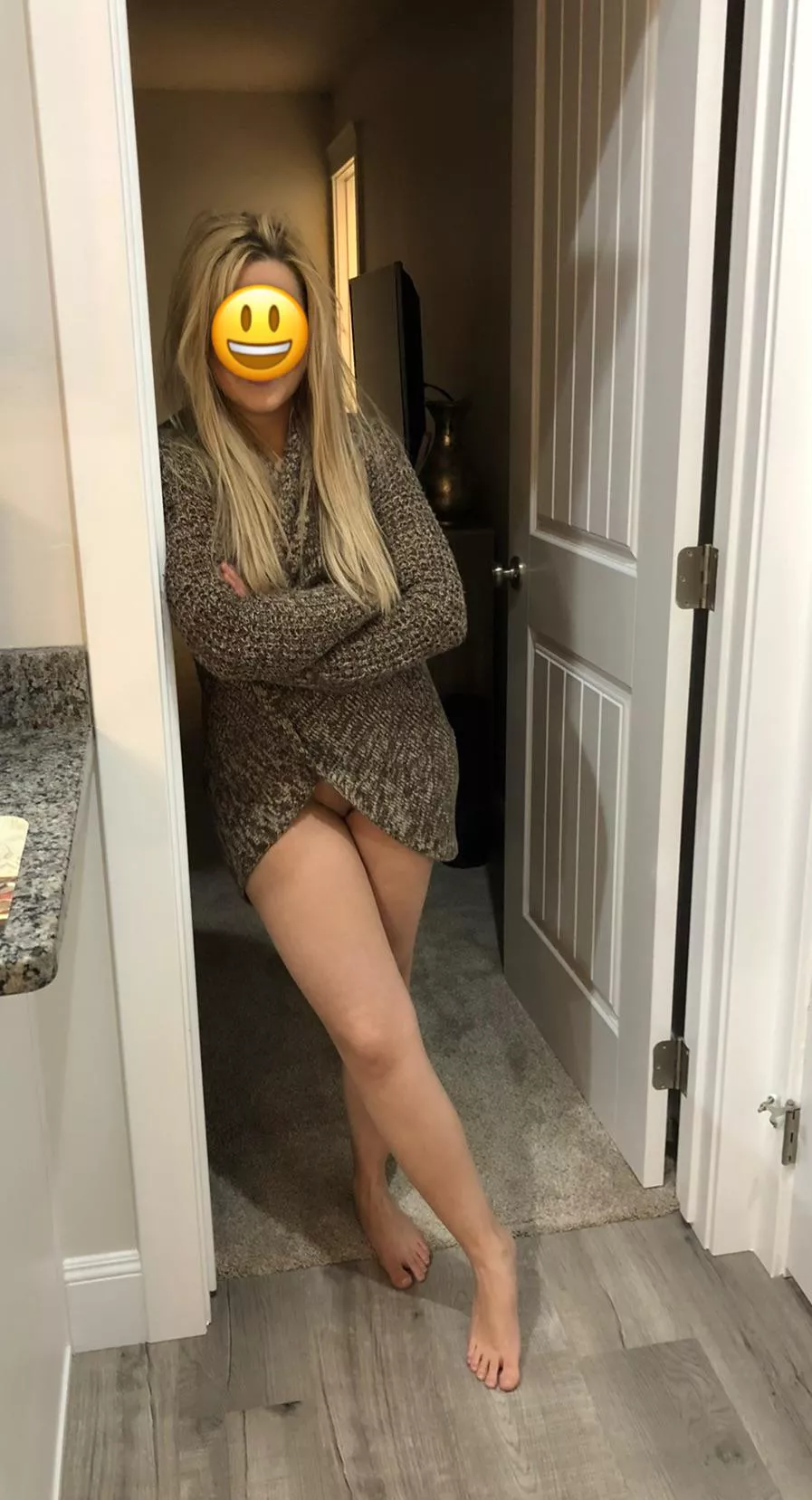 Wife says good morning! Shes back. posted by WifeVision93