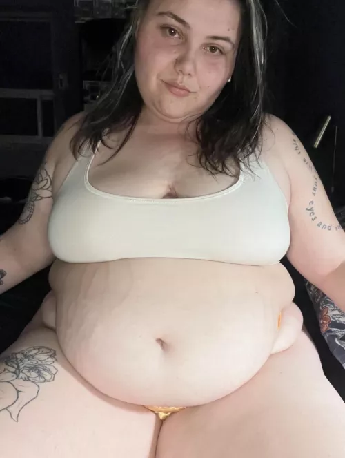 You can really see all my rolls peeking out 🙈 by astraea_666