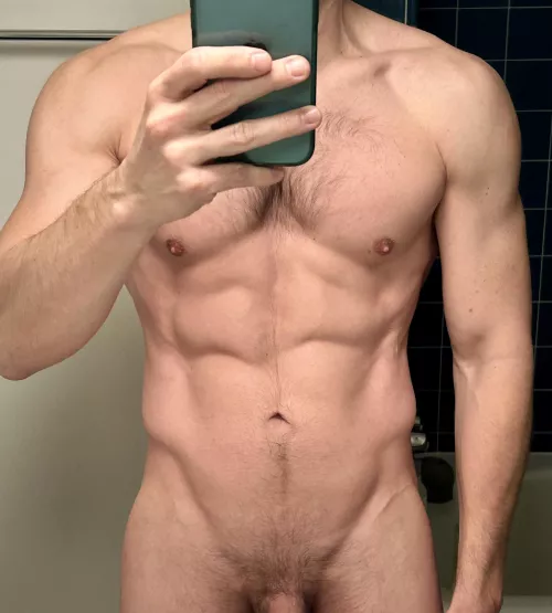 42 M fit married suburban dad who is straight af irl but Reddit makes me bi af LOL. Bored and horned af at work this morning. Hit me up with ASL for snap. by Altruistic-Fudge2239