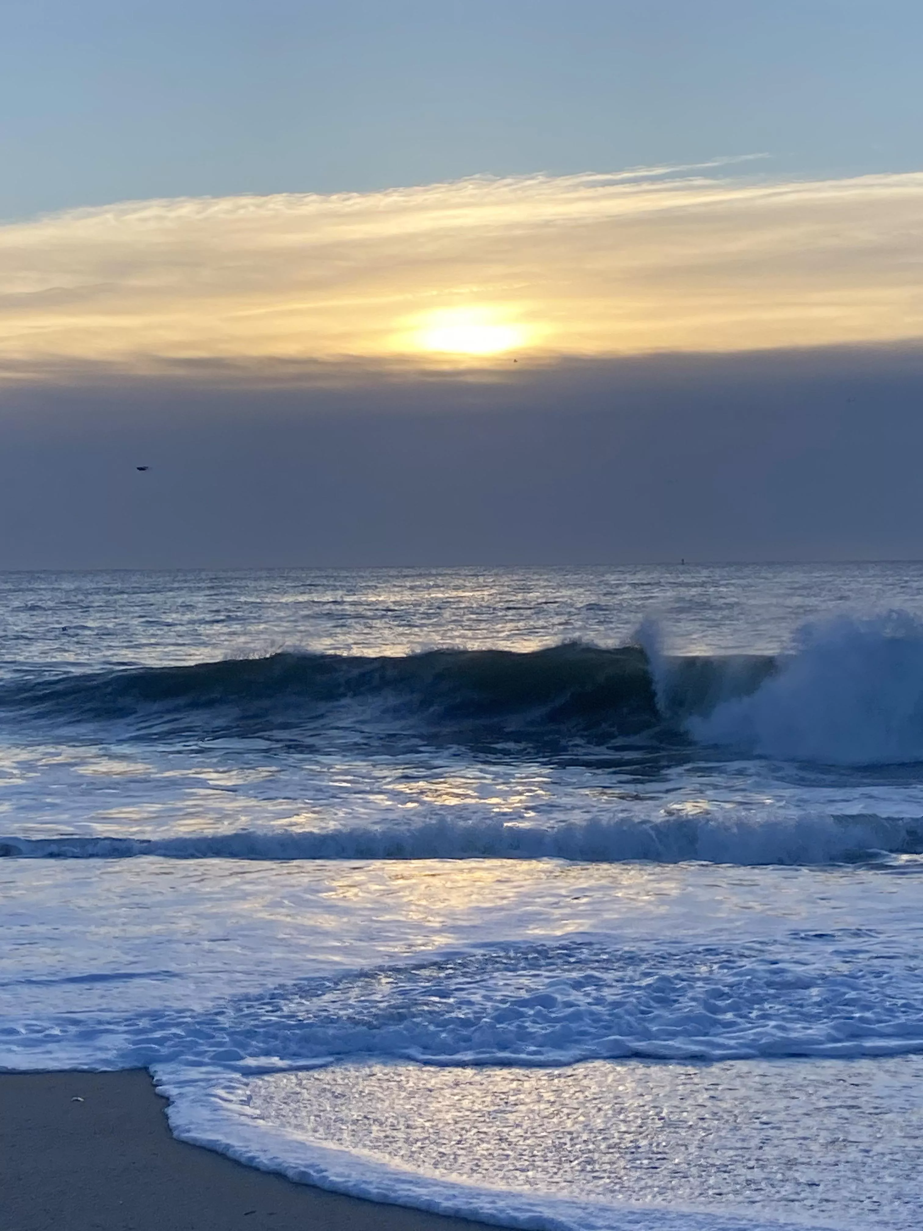 Another cold morning, but a clear one ,after the storm🤙🏻 posted by bronxboy59