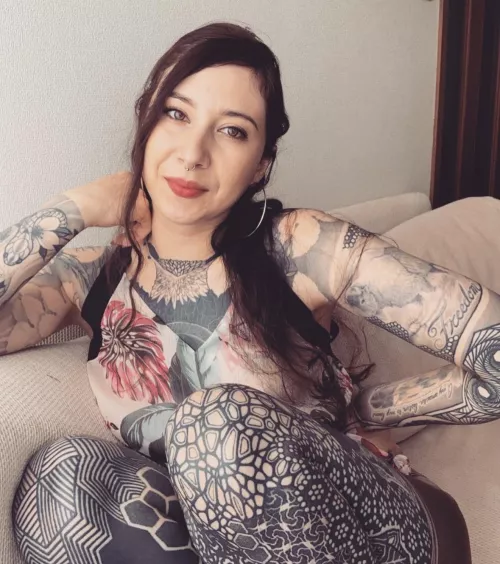 Black is best  by Majestic-Nail9101