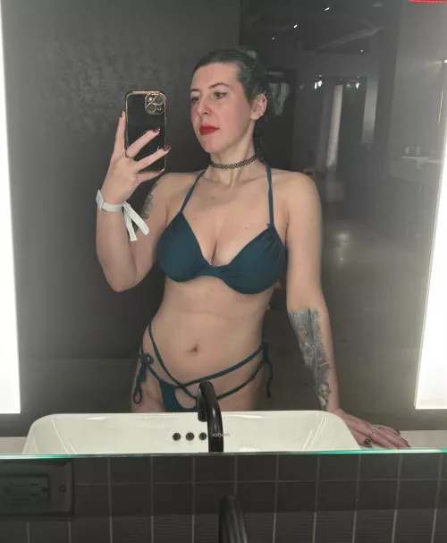 Cute in blue by sirenskiss3