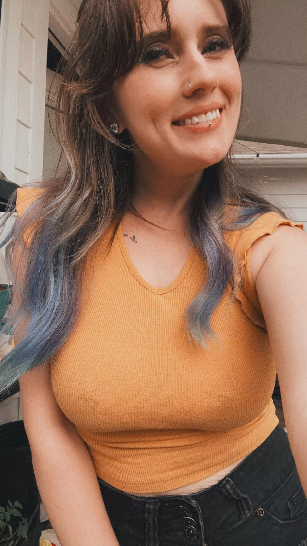 Free as can be and loving it 🥰🥰 How is your morning?  posted by LaneyFairy