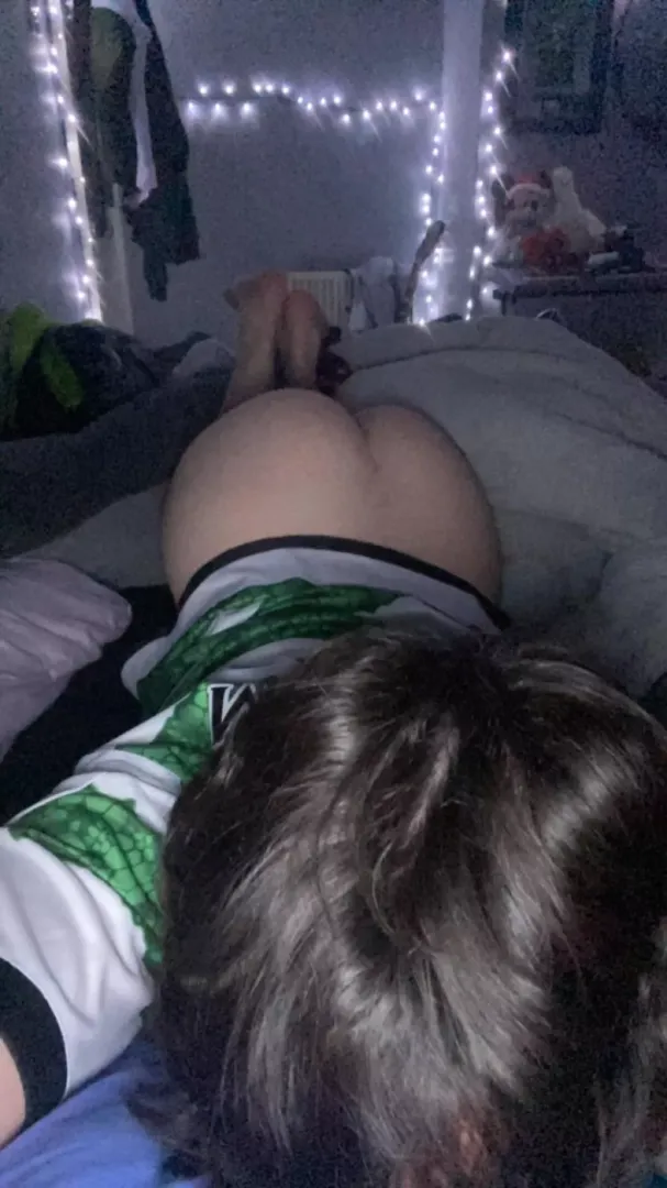hmu 😊 posted by OkGap877