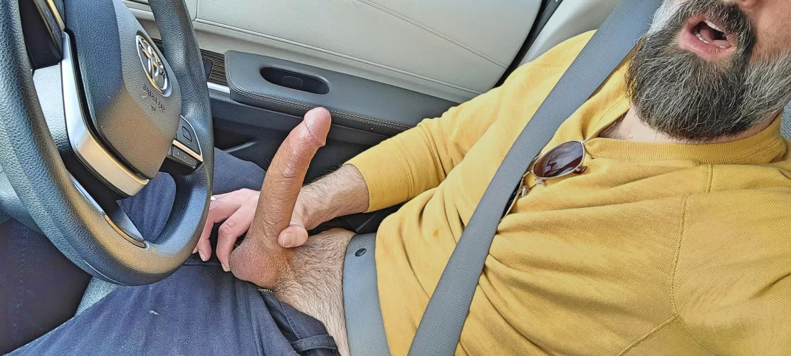 Hurry, I'm parked out back. Cum get some before the neighbors see by mnlumberjacker