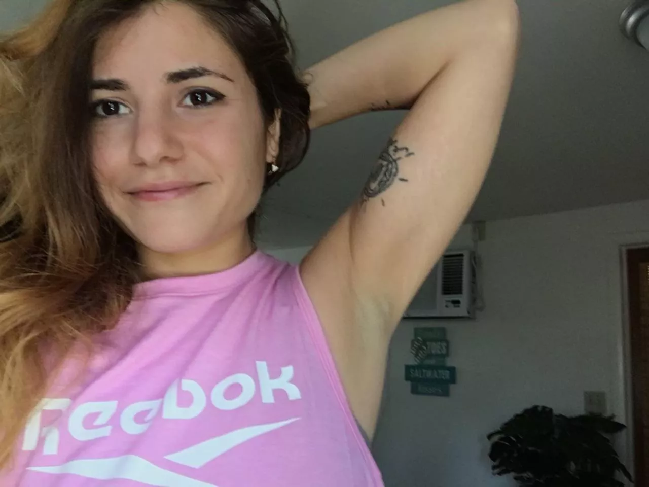 I kinda like how I smell without deodorant better posted by lil-athena