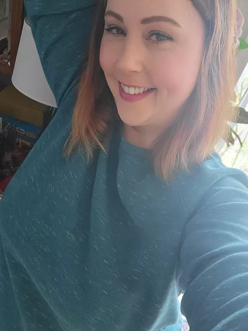 I think teal may be my color  by mellymac123