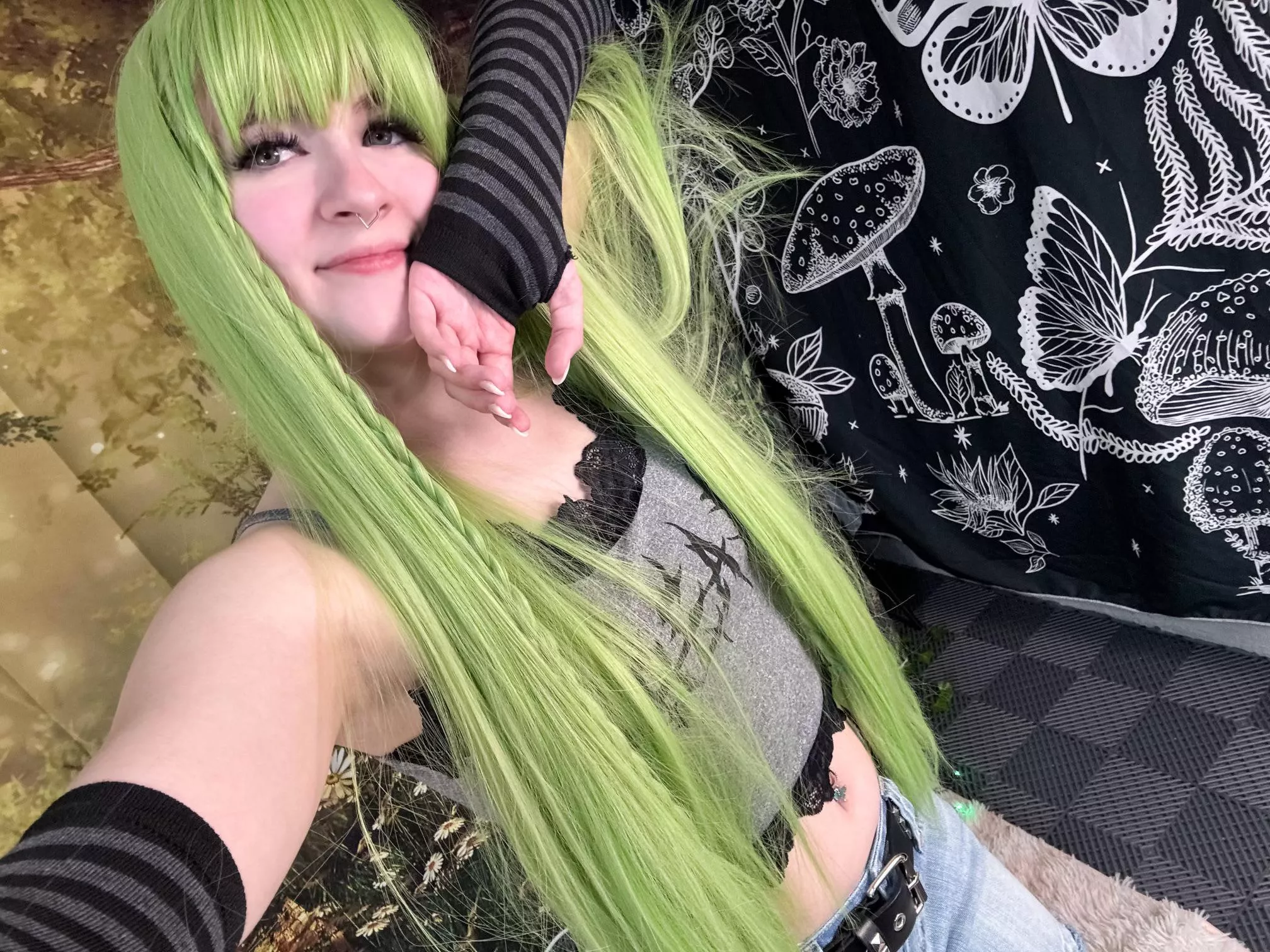 Ignore the messy hair lol posted by Hikari_Scar