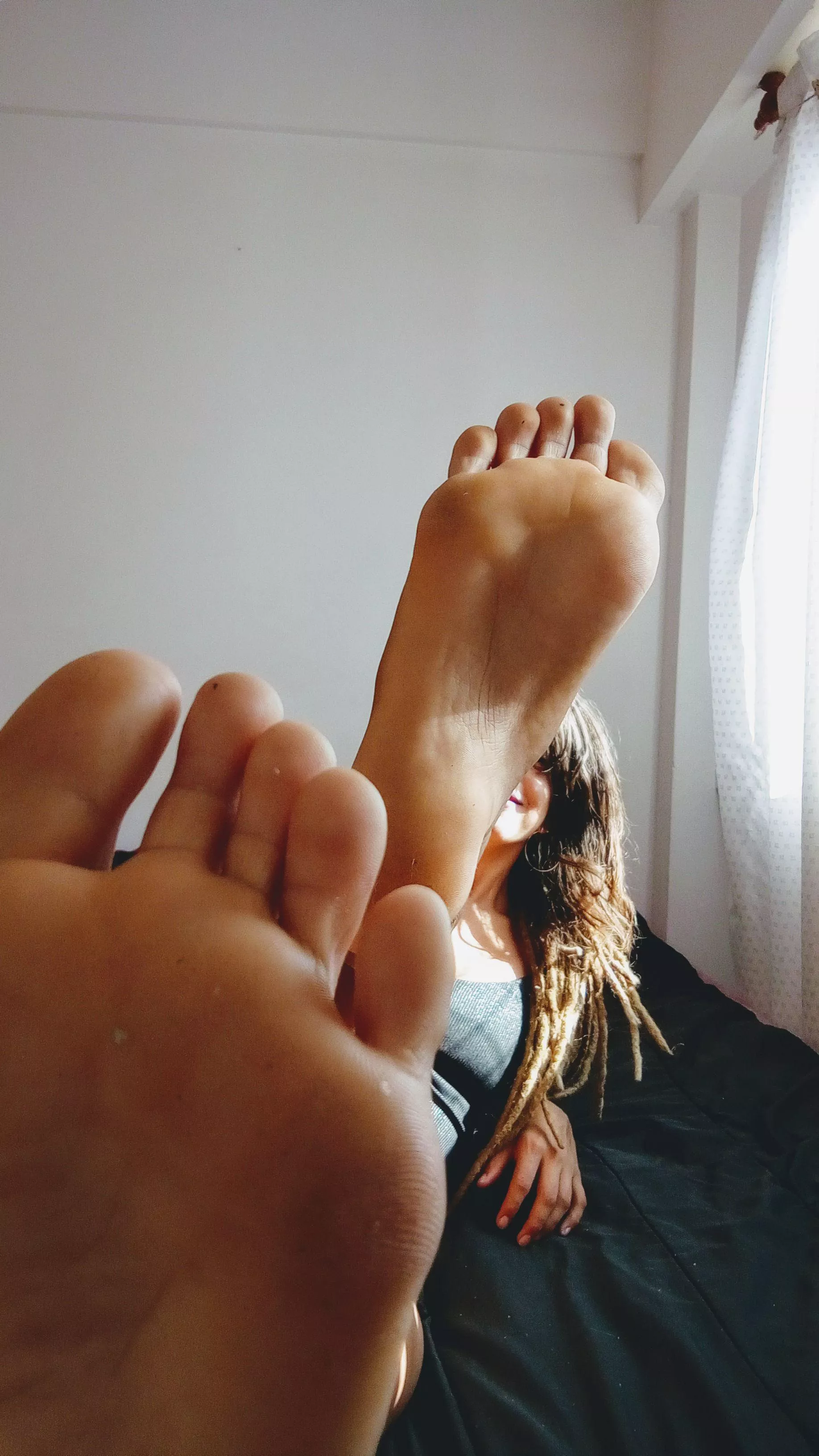 I'm going to crush you with my soles. posted by maiasexxx