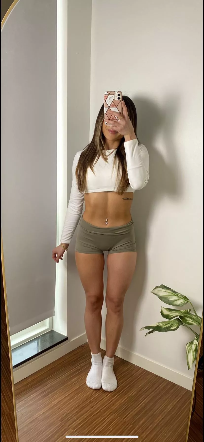 Let me be your petite asian gym crush:) posted by EllieBunnieXO