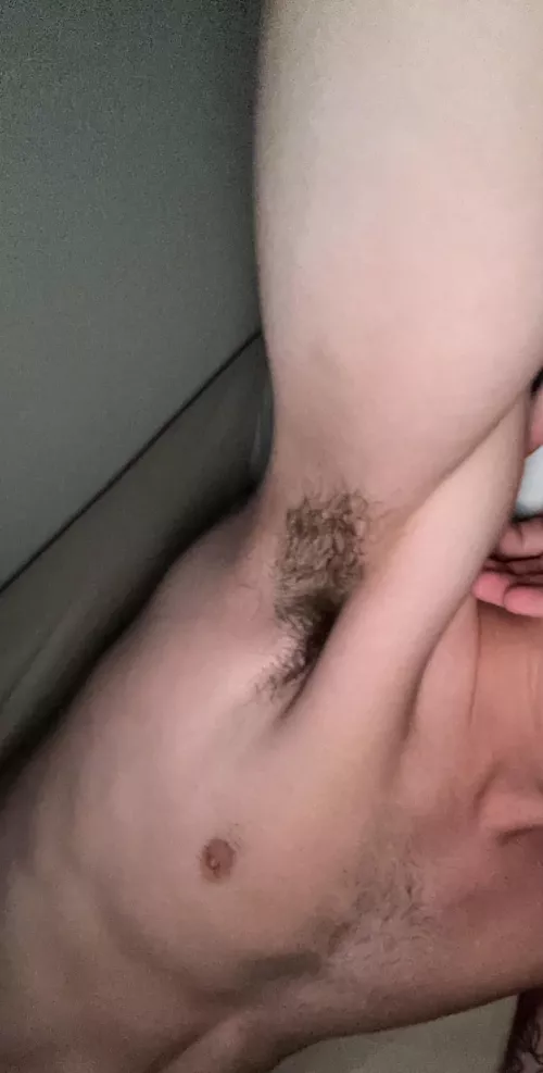 Looking for doms to expose me by Commercial_Fix_6675