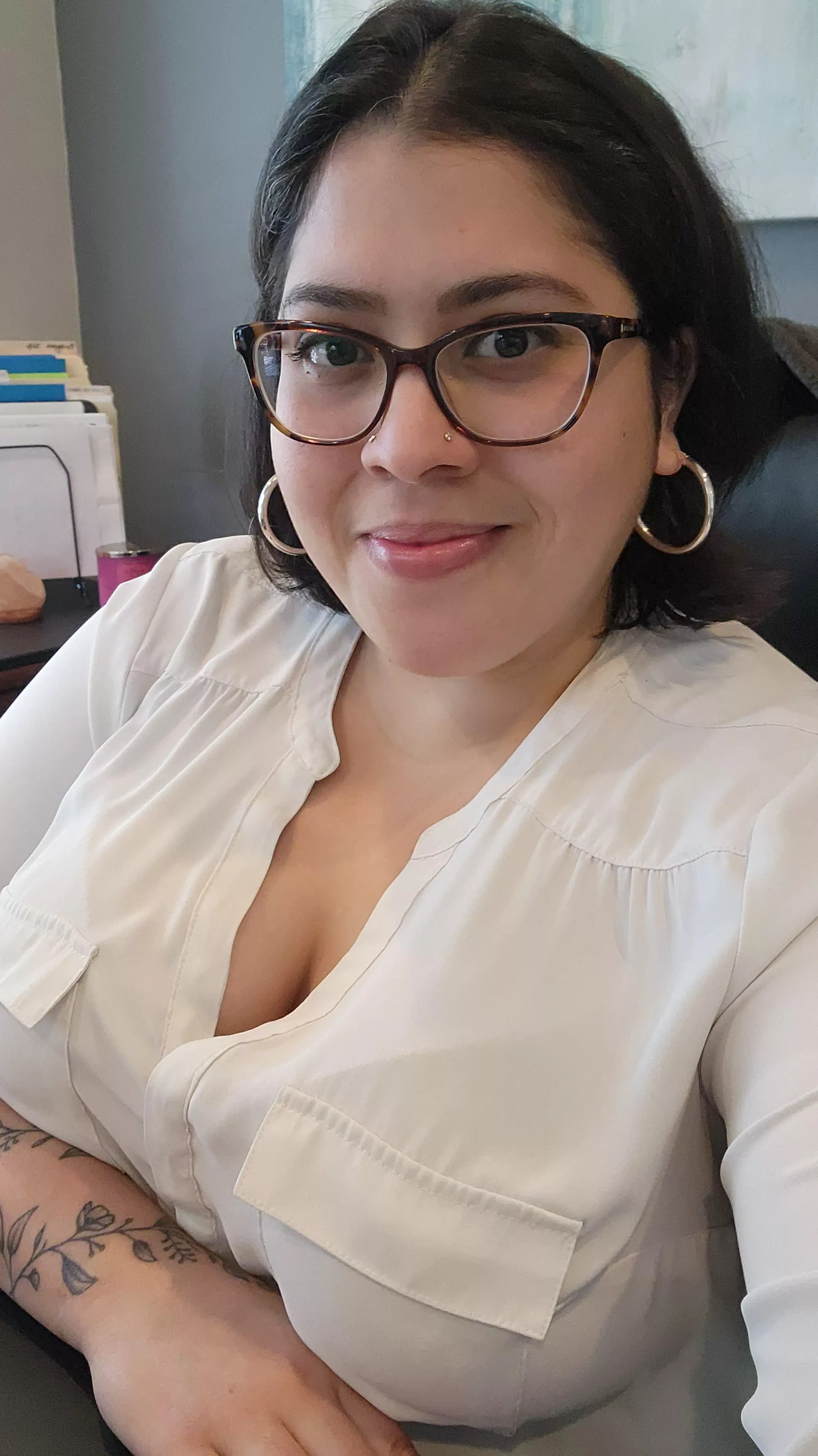 Monday morning at the office posted by Simplypeekabook