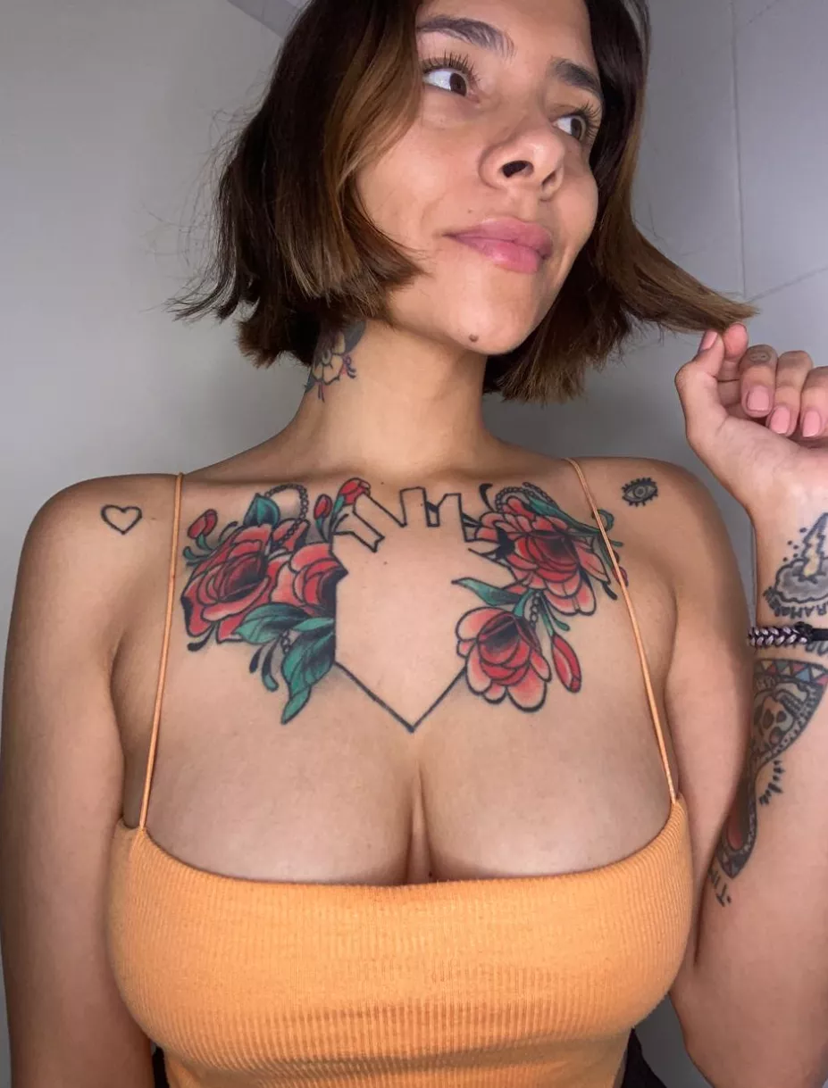 Perfect tattooed pillows for a better sleep posted by engildhullinge86