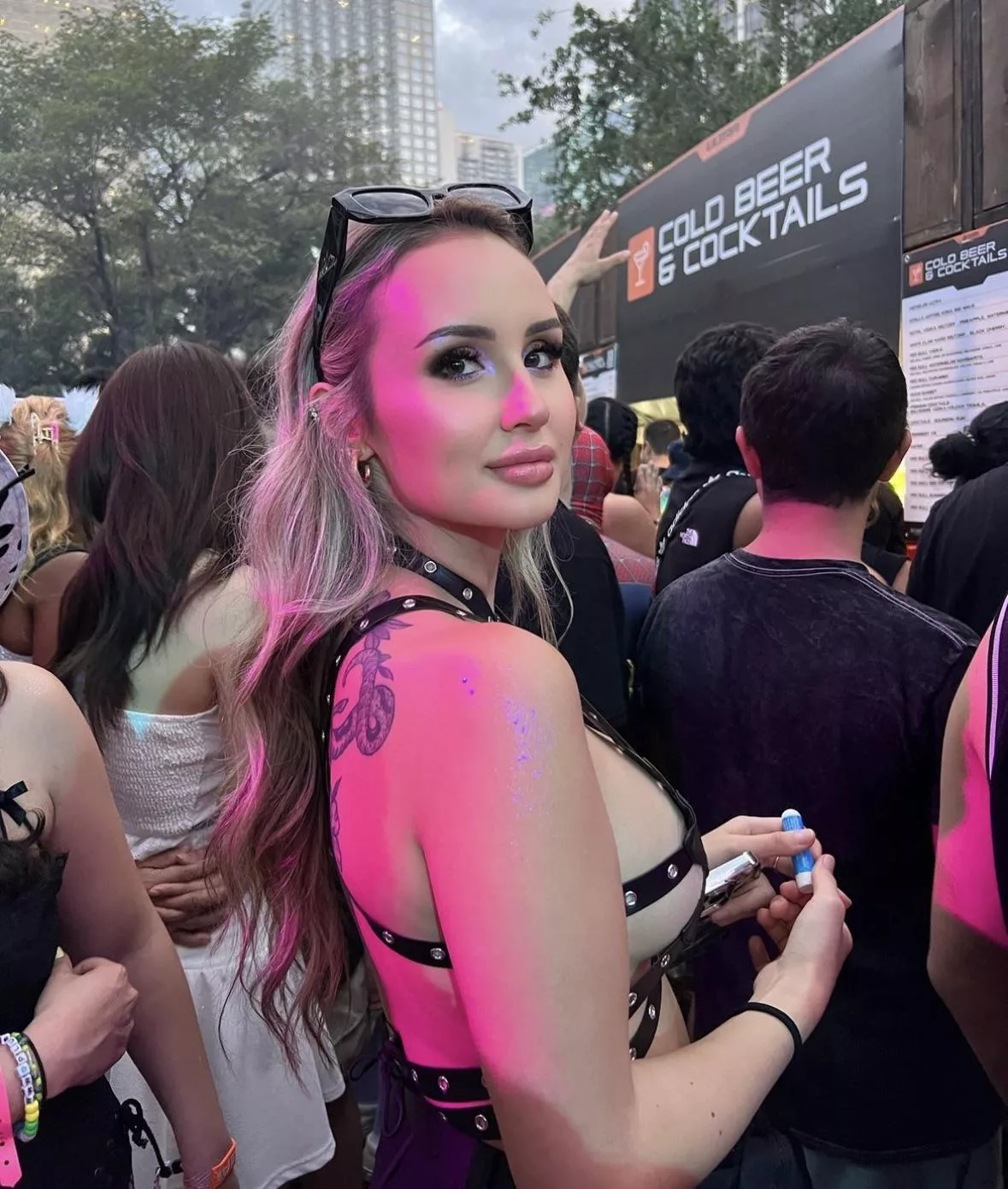 Side view  posted by anonymous123456_